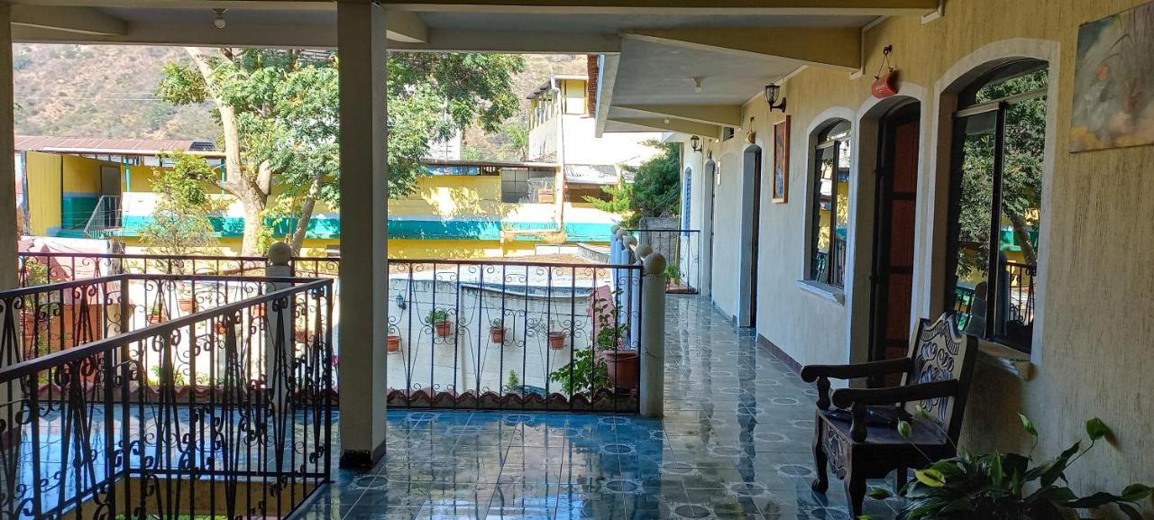 Hotel Casa Elefante Dormido Panajachel Zewnętrze zdjęcie